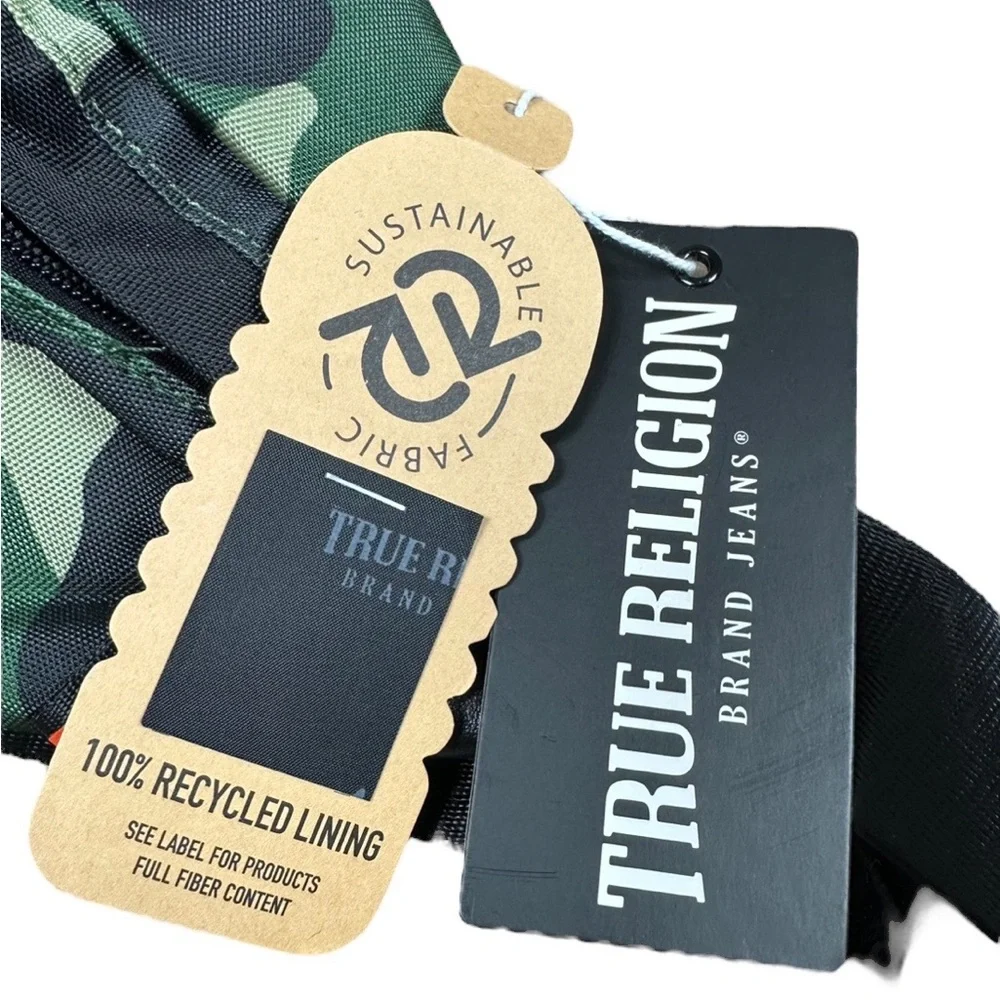 TRUE RELIGION : NWT Unisex Waist Camo Belt Bag / Fanny Pack